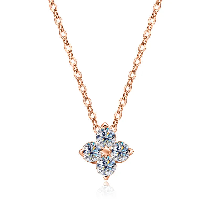 Clover Moissanite Pandent Necklace